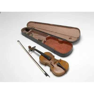 Lok Hoyerjeve violine